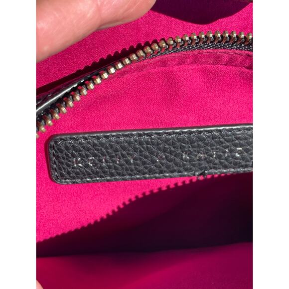Kelly & Katie black crossbody with hot pink interior - Picture 5 of 9